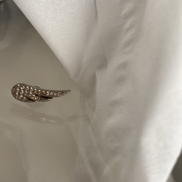 925 stamped Angel wing earring (ONLY ONE EARRING!) - Picture 7 of 8